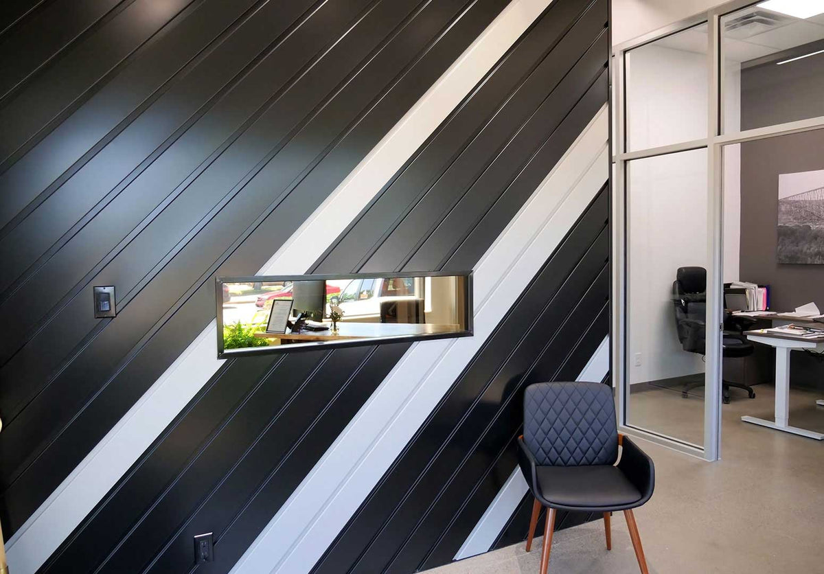 Slimline Narrow 5-5/8" project: SlimLine in Black and Bright White